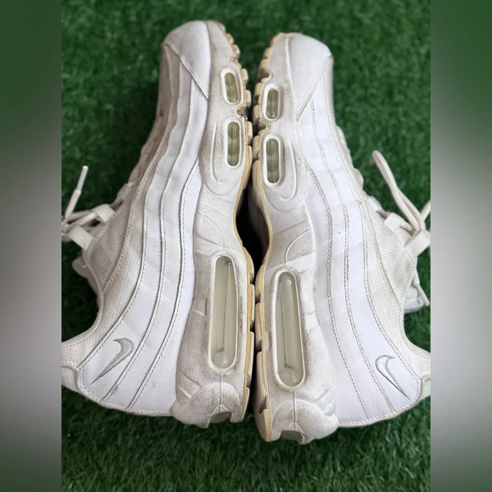 Nike good preowned